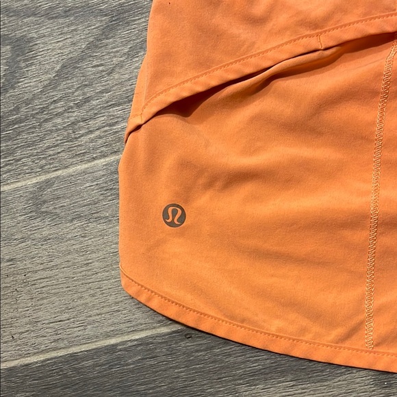 lululemon Speed Up Orange Shorts - Picture 4 of 10